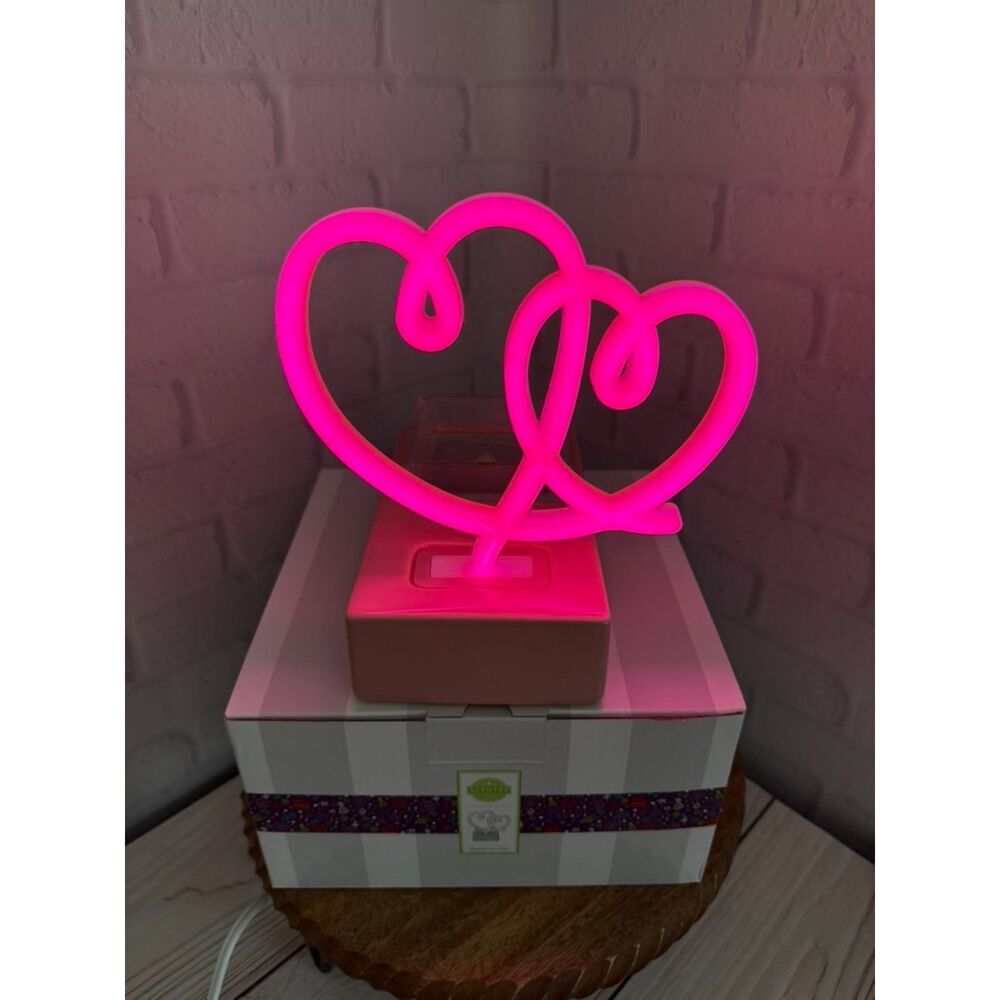 Scentsy Sweet on You Wax Warmer Pre-Loved in box - Picture 8 of 9